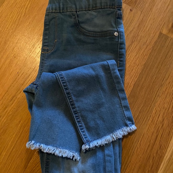 Girl’s skinny jeans with flip sequins - Picture 5 of 8